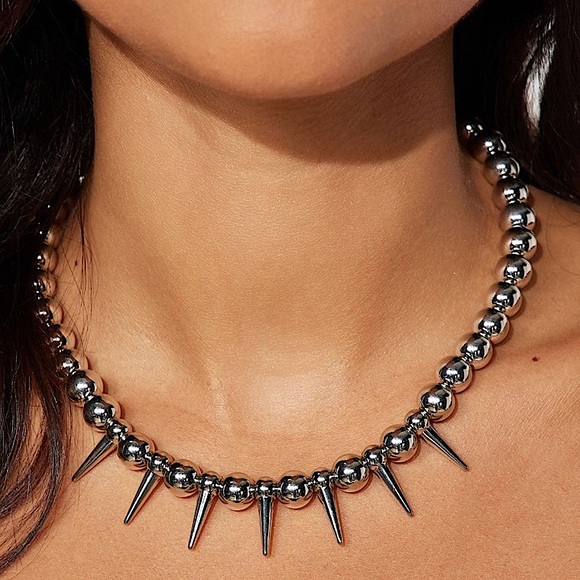 Silver Beaded Spiked Necklace Punk Gothic Retro - Picture 1 of 3
